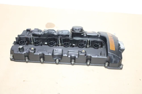BMW E60 / E90 / E92 3.0L N54 Used OEM Valve Cover