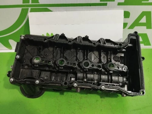 BMW E91 2.0L Used Valve Cover 11127797613