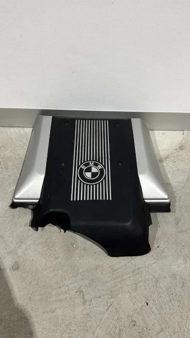 BMW X5 4.4L / 4.6L Used Engine Cover 11611439038