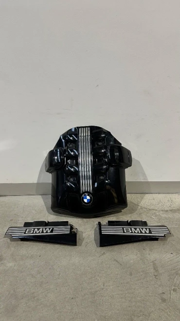 BMW X5 N62 Used Engine Cover 11127511181 / 11127523074 / 11617547379