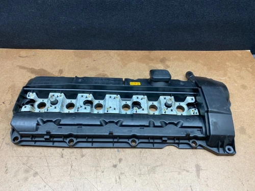 BMW Z3 M52 Used OEM Valve Cover 11121703341