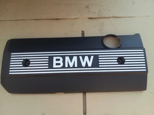 BMW Z3 Used OEM Valve Cover 11121748633