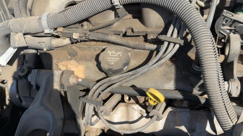 1997-2002 Buick Century 3.1L Front Used OEM Valve Cover 24504669