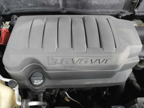 2008 Buick Enclave 3.6L Used OEM Engine Cover 12629963