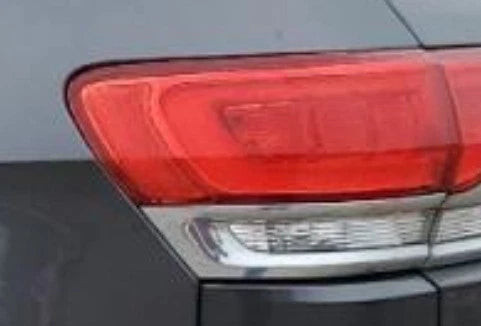 2014-2021 Jeep Grand Cherokee LH Driver Quarter Panel Mounted Tail Light Lamp used OEM tail light assembly