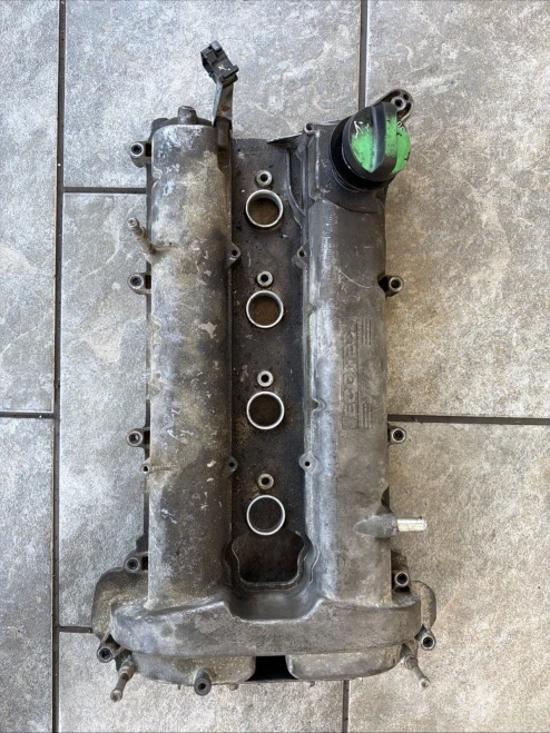 2011 Buick Regal 2.4L Used Valve Cover