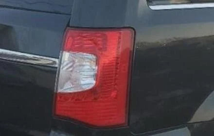 2011-2016 Town Country Passenger RH Quarter Mounted Tail Light Lamp OEM OEM used OEM tail light assembly