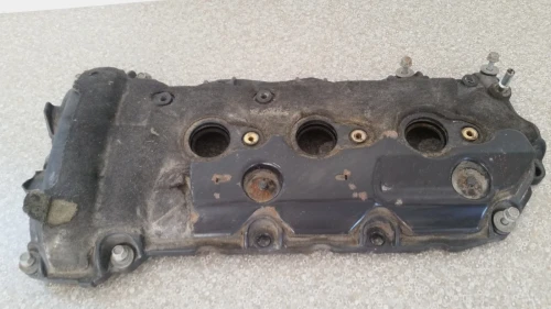 2004-2012 Cadillac SRX / STS 3.6L Right Used OEM Valve Cover 12626266