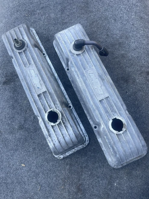 1985 Chevrolet Corvette 5.7L Left Right Pair Used Valve Cover
