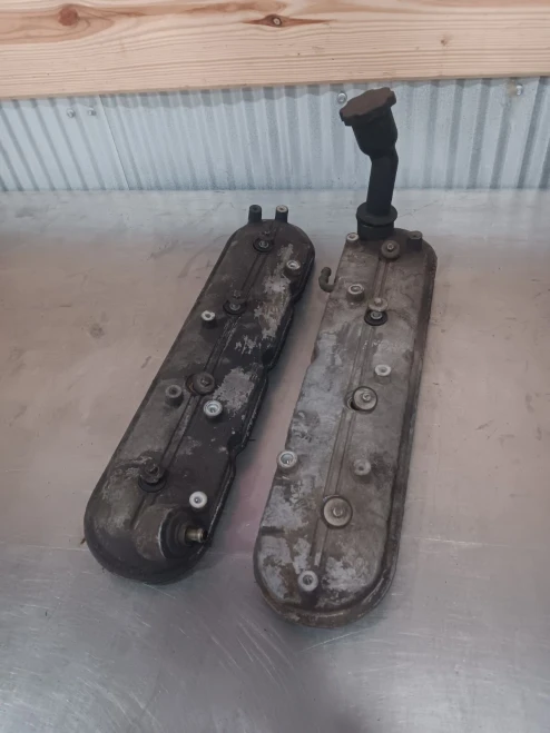 1999-2006 Chevrolet / GMC Silverado / Sierra 4.8L / 5.3L / 6.0L Left Right Used Valve Cover