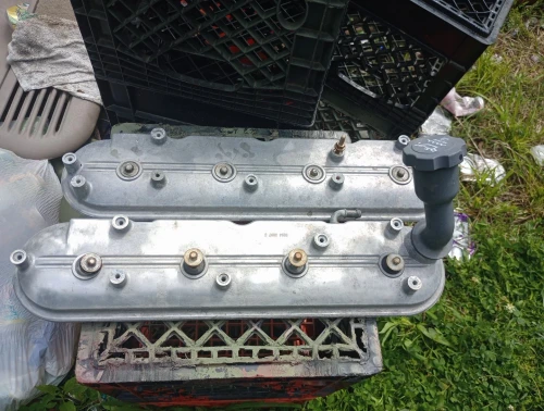 2000 Chevrolet Silverado 5.3L Used Valve Cover