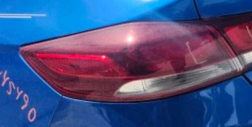 2017-2018 Hyundai Elantra LH Driver Quarter Panel Mounted Tail Light Lamp OEM used OEM tail light assembly