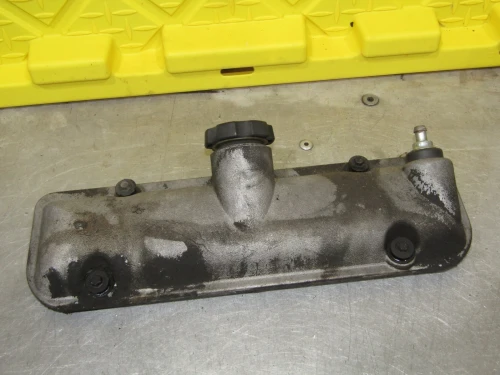 2000-2005 Chevrolet Impala 3.4L Left Front Used OEM Valve Cover