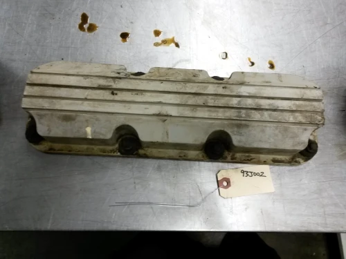 2000-2005 Chevrolet Impala 3.8L Right Used Valve Cover 25532625