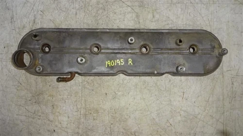 2003 Chevrolet / Ram Express / 3500 6.0L Right Used Valve Cover 12561821