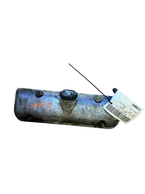 2004-2005 Chevrolet Impala 3.4L Right Used Valve Cover