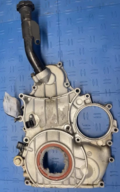 2004-2005 Chevrolet Silverado 6.6L Used OEM Timing Cover 12633906