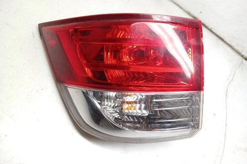06 2016 Honda Odyssey Driver LH Quarter Mounted Tail Light Lamp OEM used OEM tail light assembly