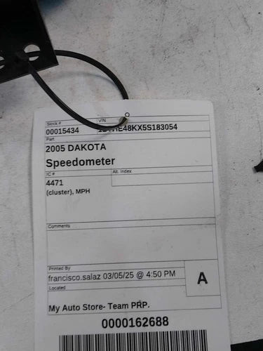 2005 Dodge Dakota Cluster MPH Used OEM Instrument Cluster