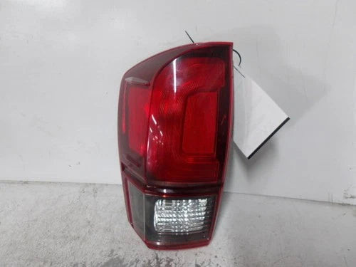 2020-2023 Toyota Tacoma Driver LH Tail Light Lamp OEM used OEM tail light assembly