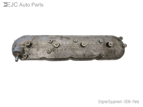 2011-2019 Chevrolet Silverado 6.0L Left Used Valve Cover 12611059