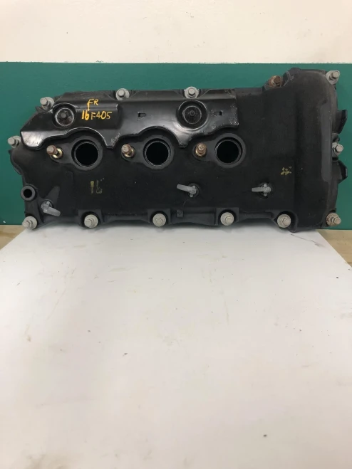 2012-2016 Chevrolet Impala 3.6L Right Rear Used Valve Cover 12626266