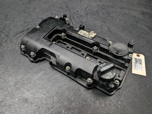 2012-2020 Chevrolet Sonic Used Valve Cover 25203036