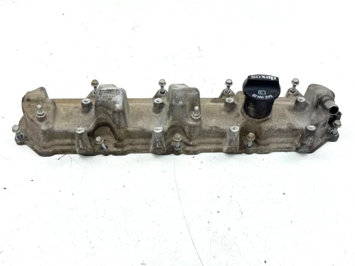 2014-2021 Chevrolet Silverado 6.2L Left Used OEM Valve Cover