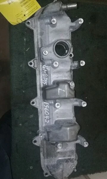 2015 Chevrolet Tahoe Used Valve Cover