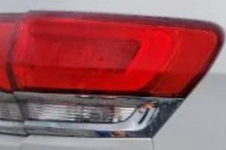 2014-2021 Jeep Grand Cherokee RH Passenger Quarter Panel Mounted Tail Light used OEM tail light assembly