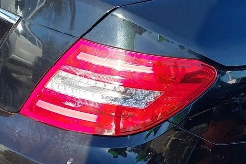 2012-2015 Mercedes-Benz C-Class RH Passenger Tail Light Lamp OEM used OEM tail light assembly