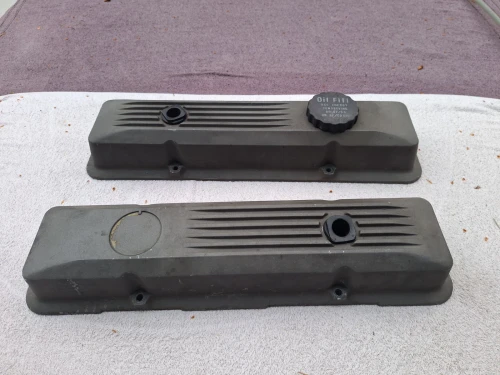 Chevrolet Corvette SBC SMALL BLOCK 305 engine 327 engine 350 engine 383 engine Used OEM Valve Cover