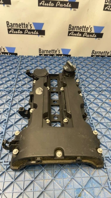 Chevrolet Cruze / Sonic / Trax 1.4L Used OEM Valve Cover 25198498