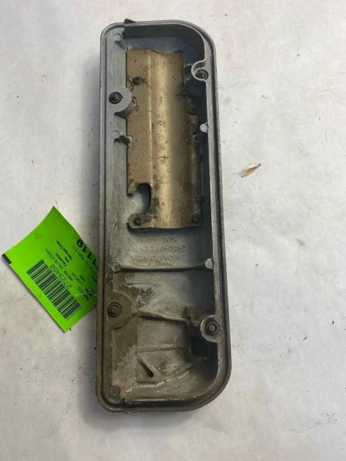 Chevrolet Lumina 3.1L Right Used Valve Cover