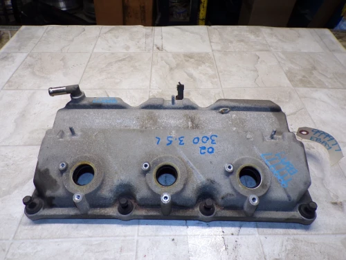 1998-2004 Chrysler 300M 3.2L / 3.5L Left Used Valve Cover