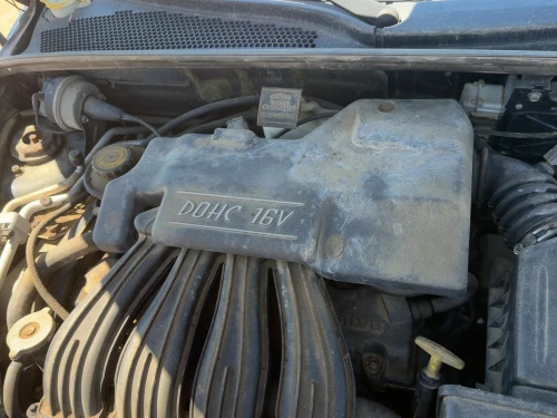2001-2005 Chrysler PT Cruiser 2.4L Used OEM Engine Cover