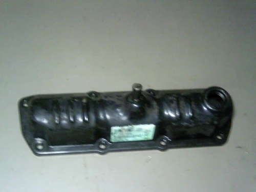 2003 Chrysler Town and Country 3.3L Front Used Valve Cover