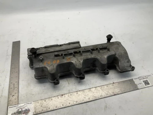 2004-2007 Chrysler Crossfire 3.2L Right RWD Used Valve Cover
