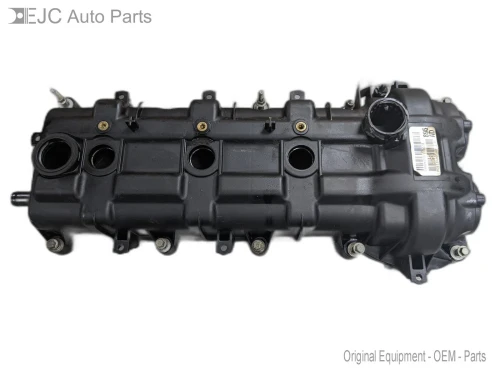 2011-2014 Chrysler 200 3.6L Left Used Valve Cover 05184069AI