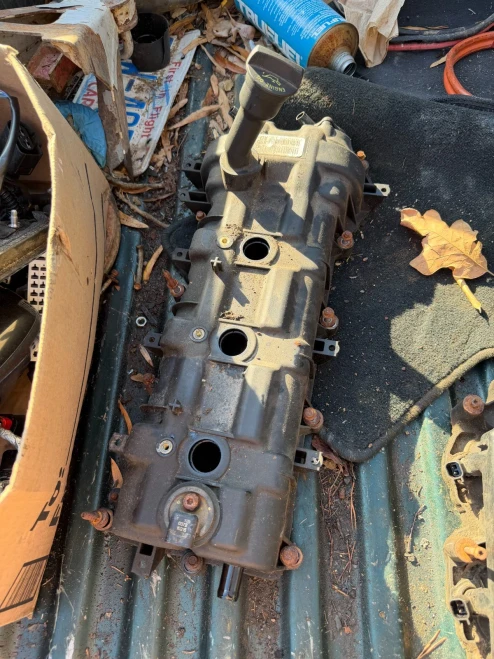 2011-2020 Chrysler 300 3.6L Left Used Valve Cover
