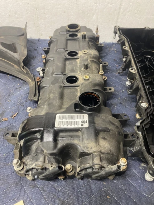 2012 Chrysler Town and Country Front Used OEM Valve Cover