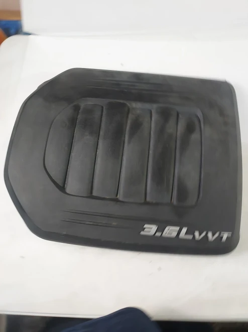 2013 Chrysler Town & Country 3.6L Used OEM Engine Cover 04593876AC