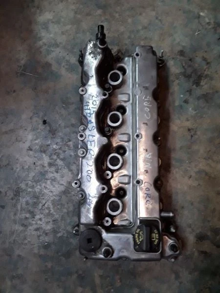 2015 Chrysler 200 2.4L Used Valve Cover