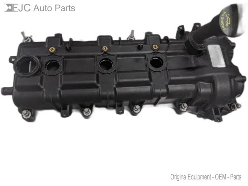 2015 Chrysler Town & Country 3.6L Left Used Valve Cover 05184069AI