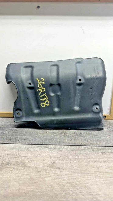 2015-2017 Chrysler 200 Used OEM Engine Cover