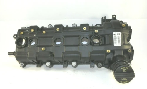 2017 Chrysler Pacifica Right Used Valve Cover