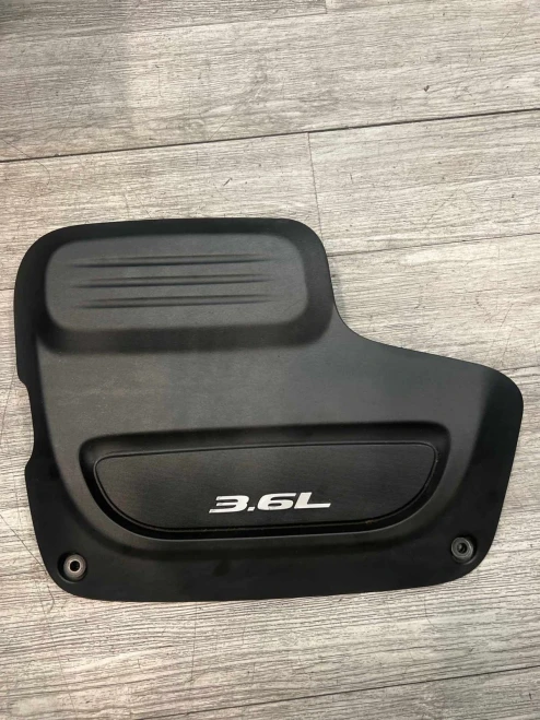 2017-2025 Chrysler Pacifica 3.6L Upper Used OEM Engine Cover