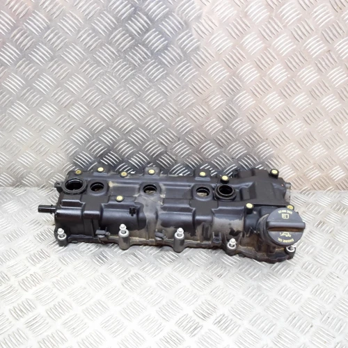 2021 Chrysler Pacifica 3.6L Right Used Valve Cover 04893801AE