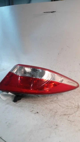 2016 Toyota Camry Quarter Panel Mounted Used OEM Left Tail Light Assembly