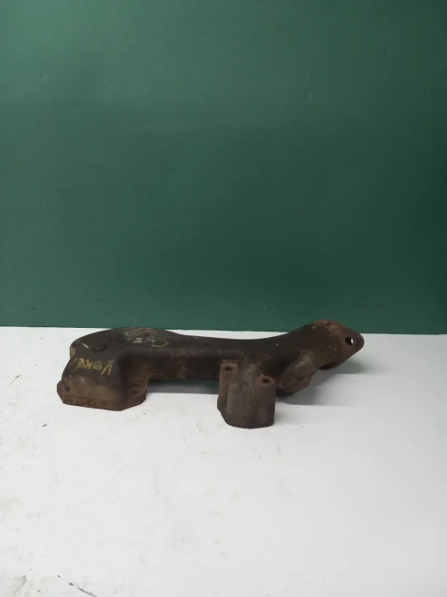 1994-1999 Dodge Dakota / Ram 3.9L Right Used OEM Exhaust Manifold